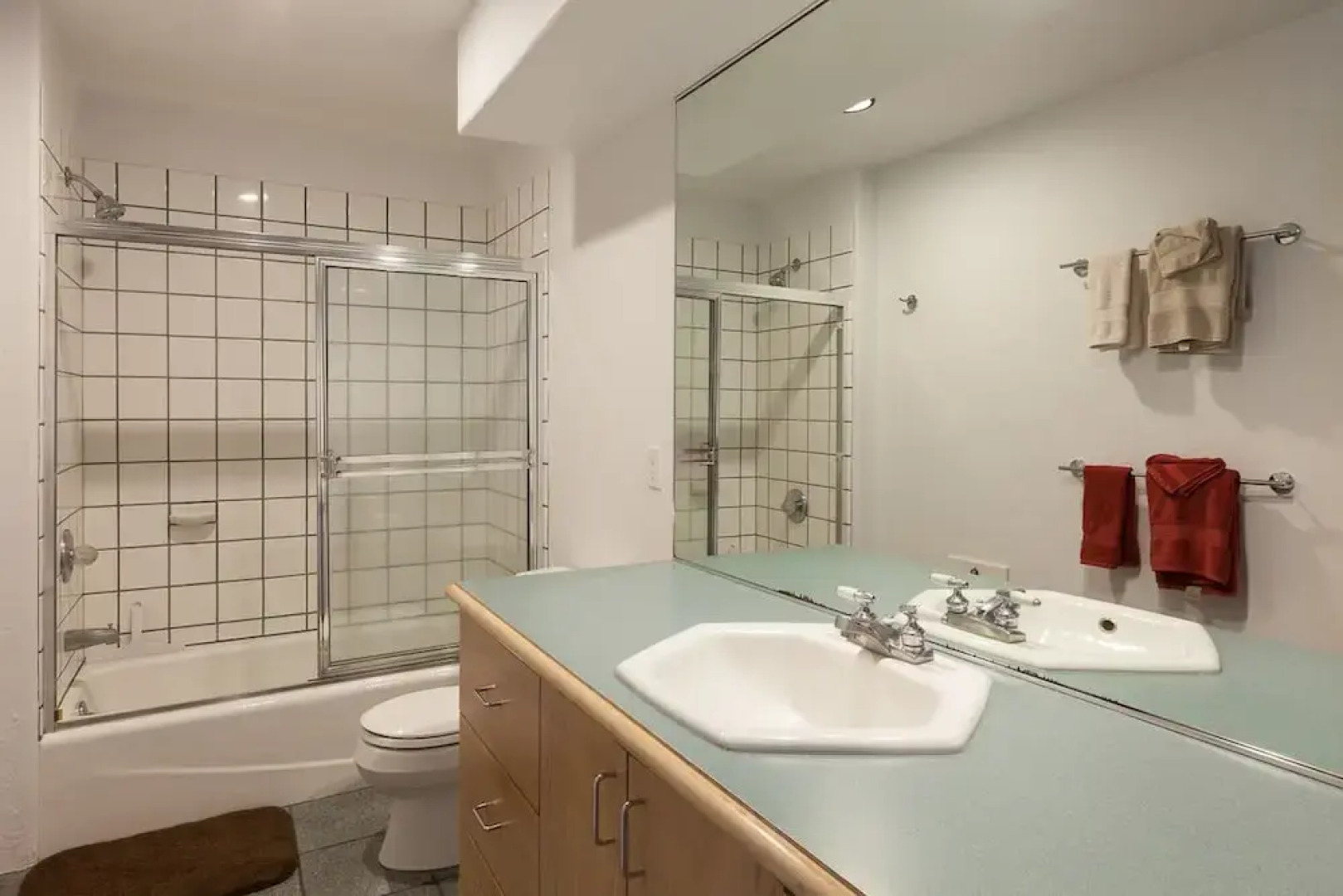 Riverdell Condo feature Floor Heating and Gas Grill by RedAwning