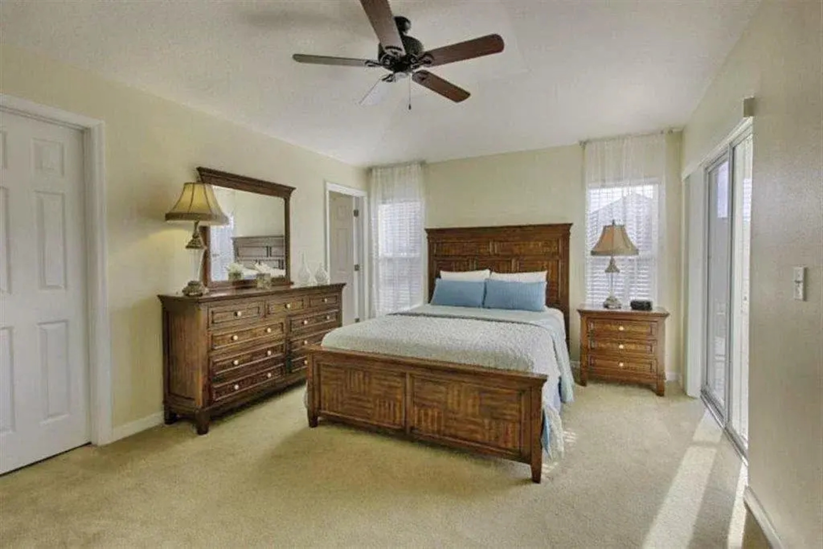 Neverland Villa Solana Resort 4 Br villa by RedAwning