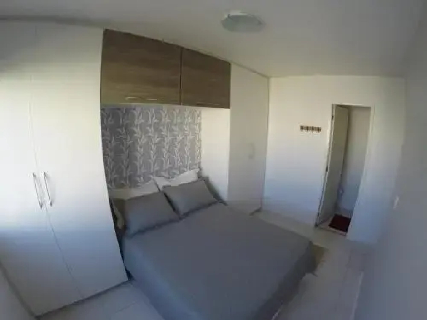 TOP 2 Quartos COMPLETO com Area de LAZER - Estacionamento, Portaria 24h, Wi-Fi 35mbps, Netflix, Utensílios de Cozinha e Sossego