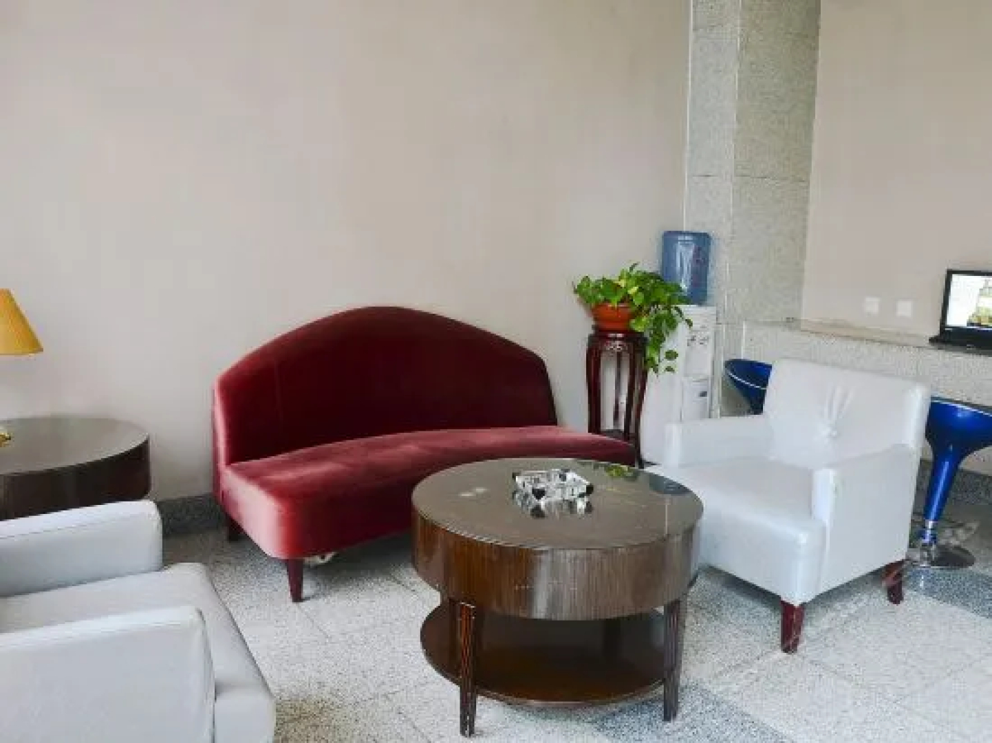 Ming Yue Business Hotel