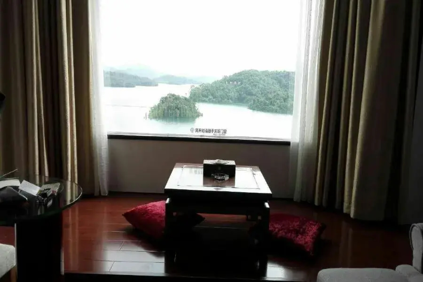 Scenic Holiday Hotel