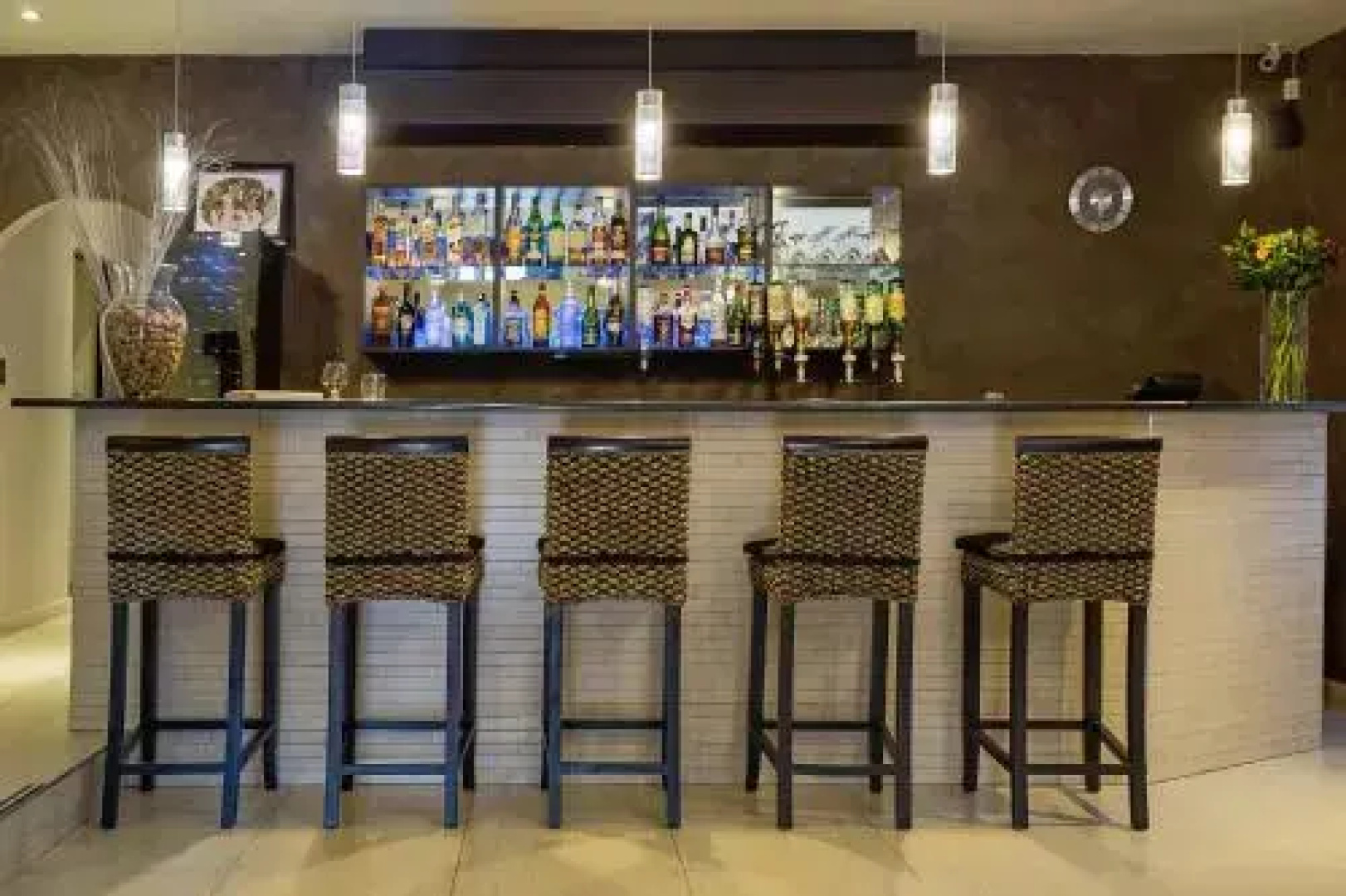Three Oaks And An Aloe Boutique Hotel