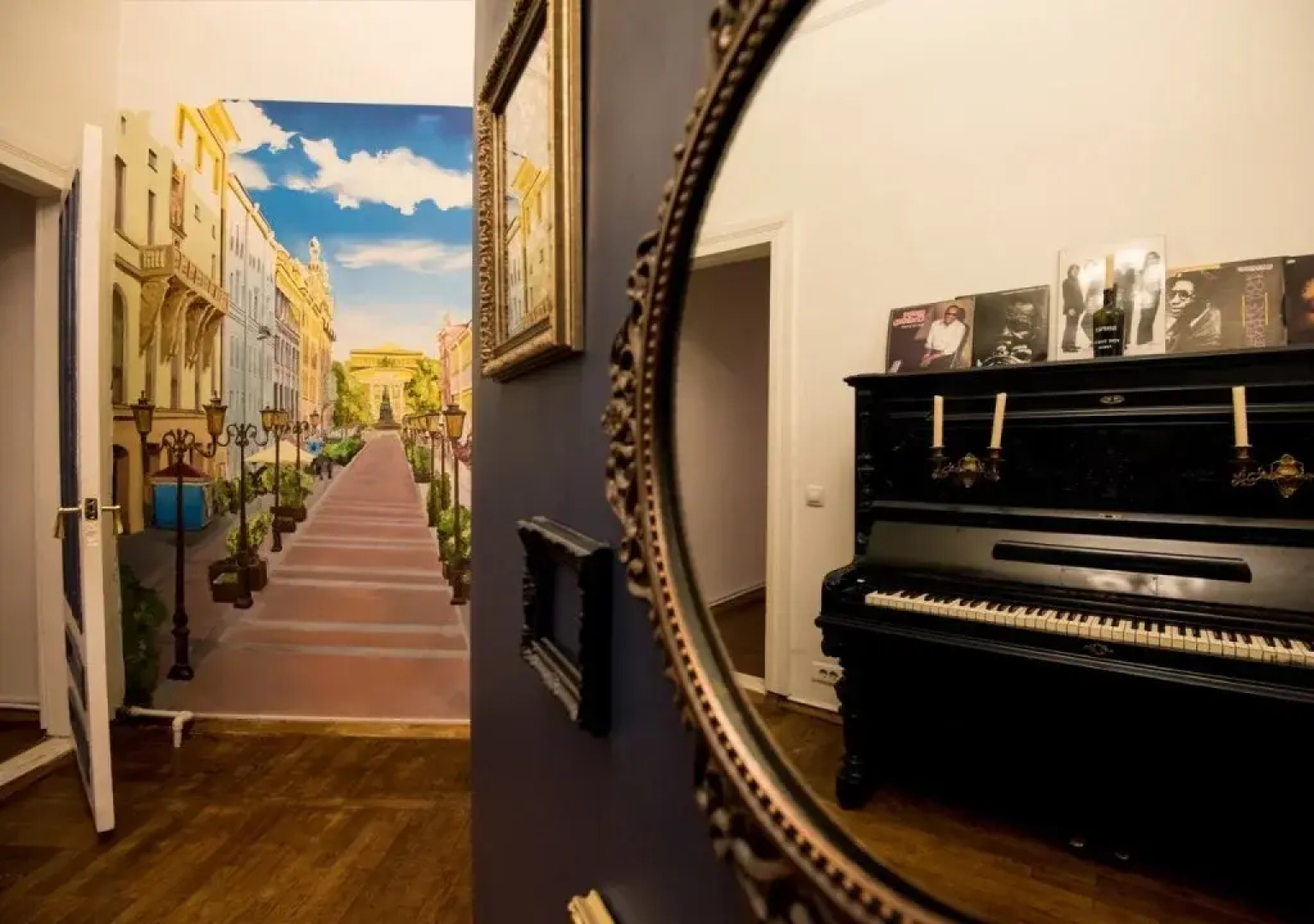 Generique Hostel