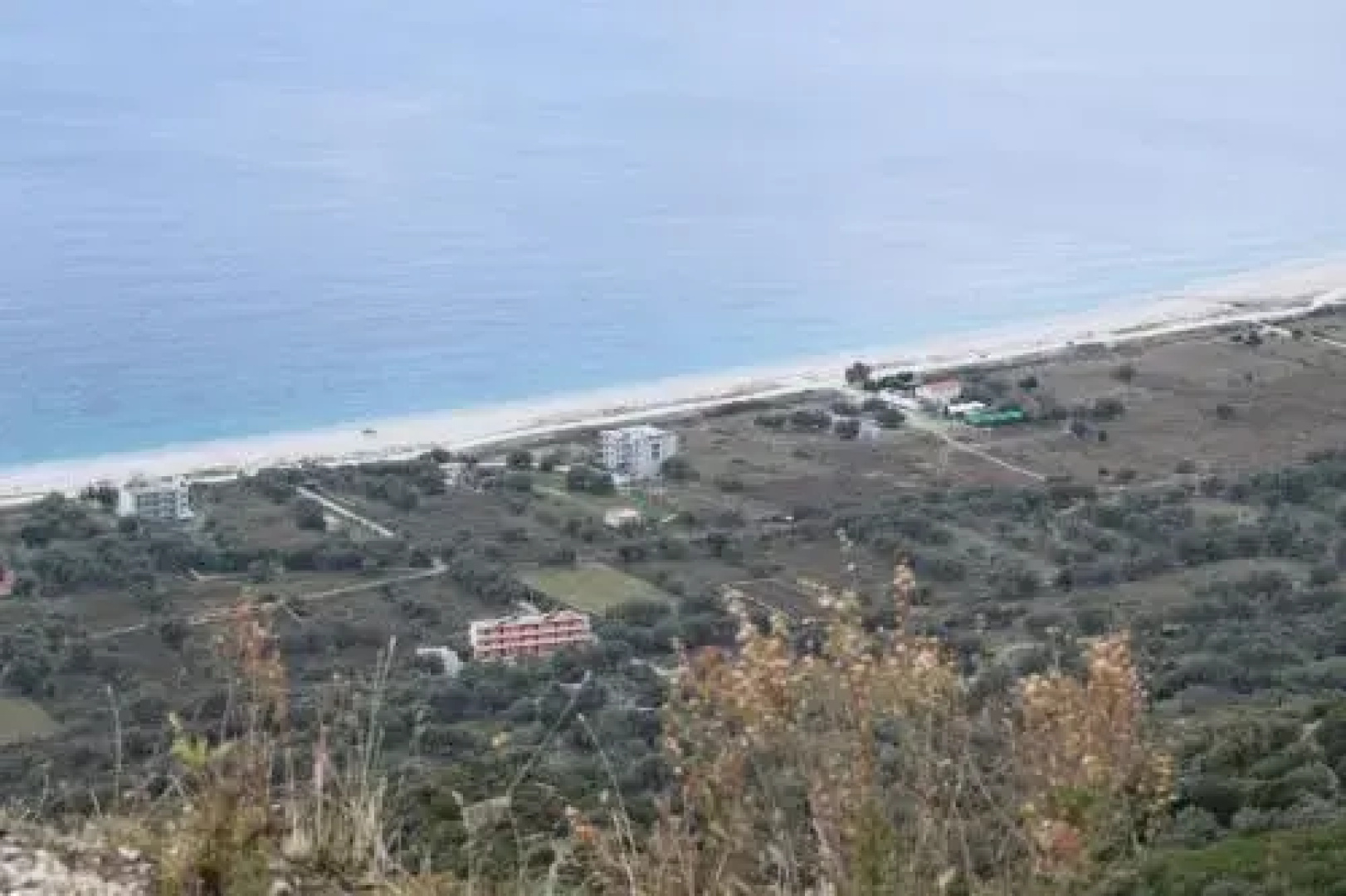 Vila Hadhri Borsh