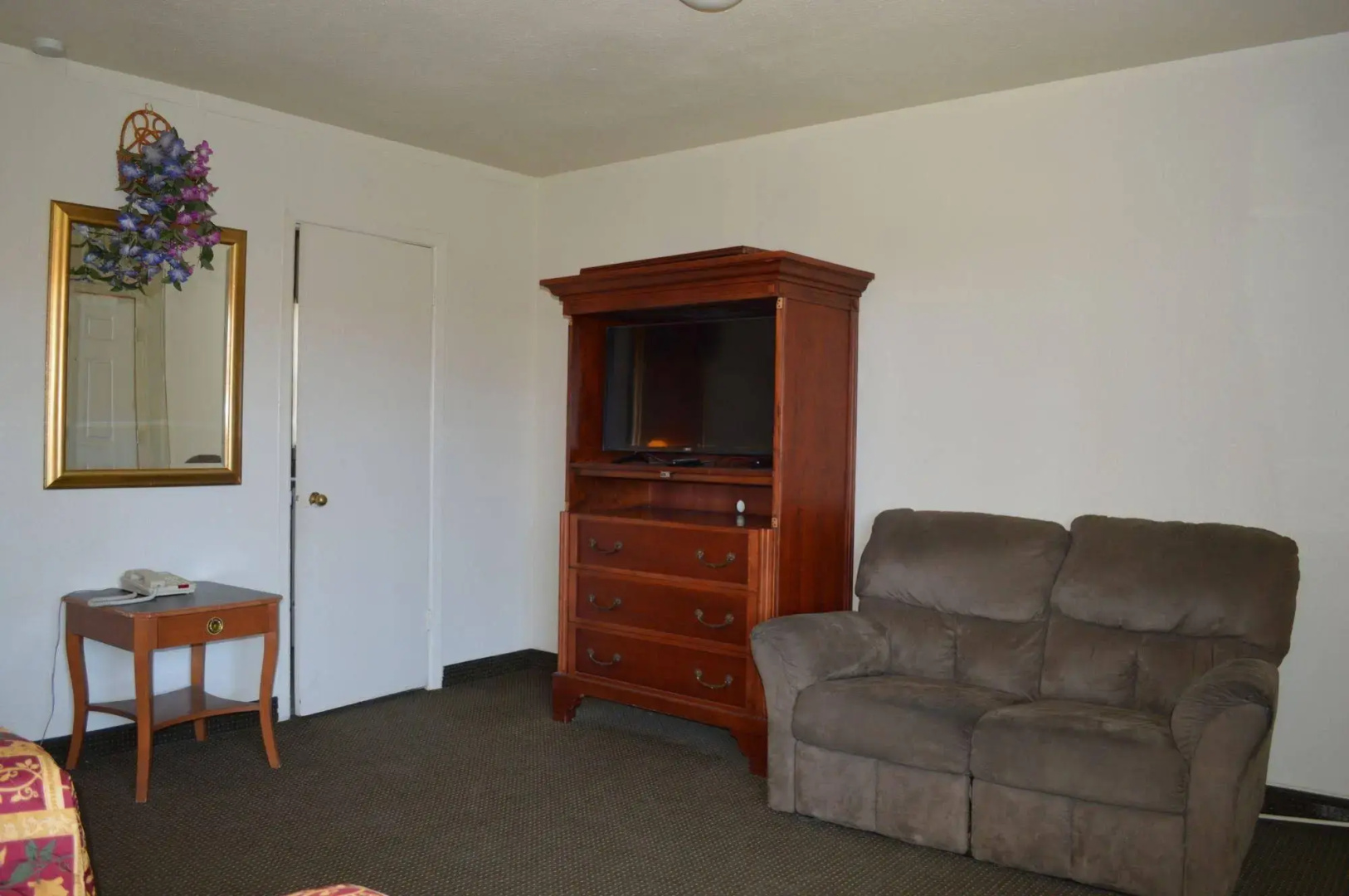 Mauna Loa Motel