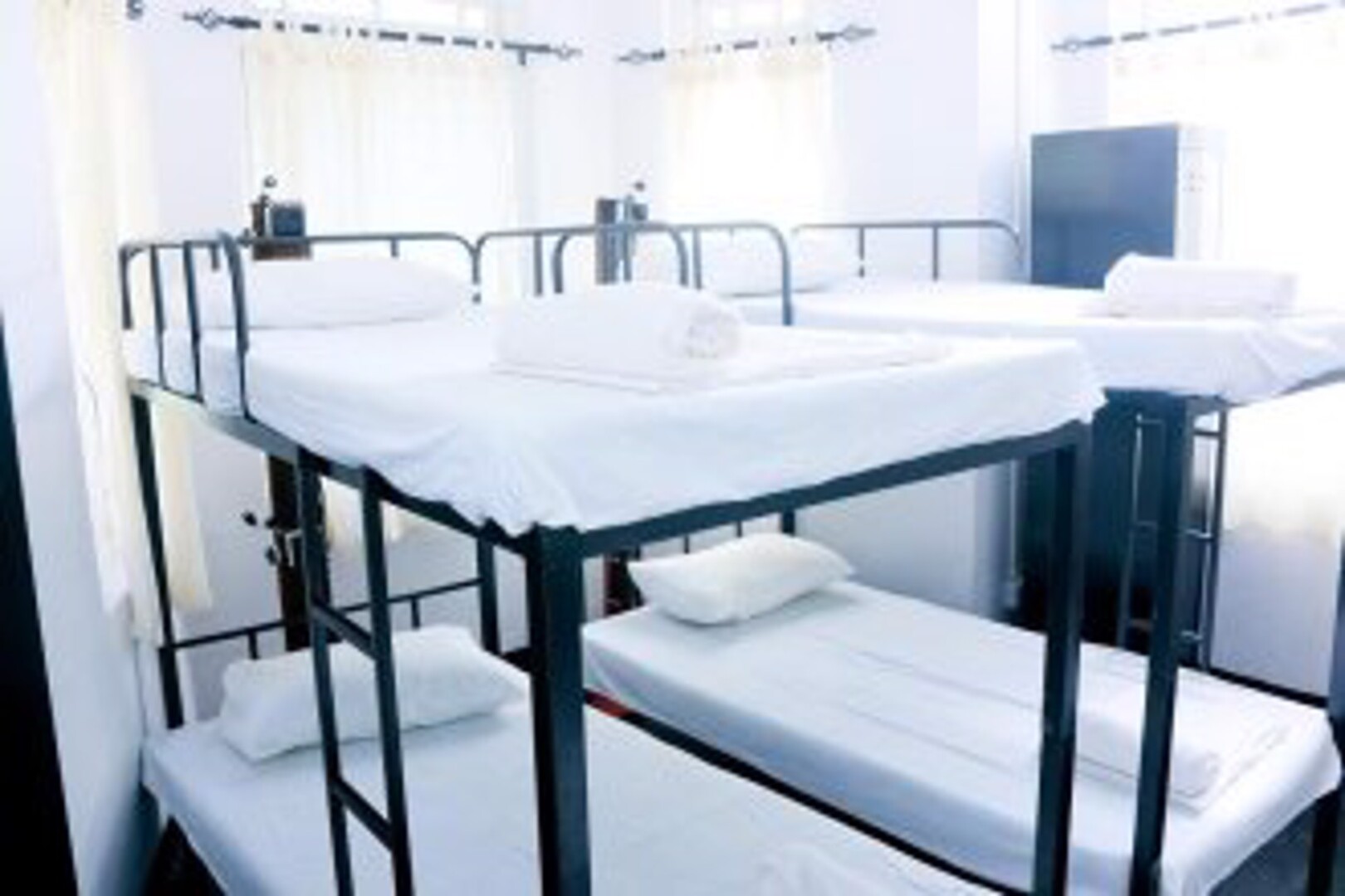 Mount Colonial Hostel