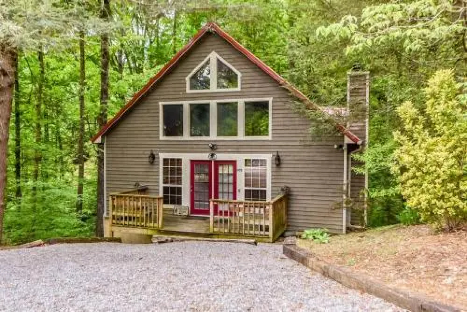 Hibernation Station - 1 Br home by RedAwning