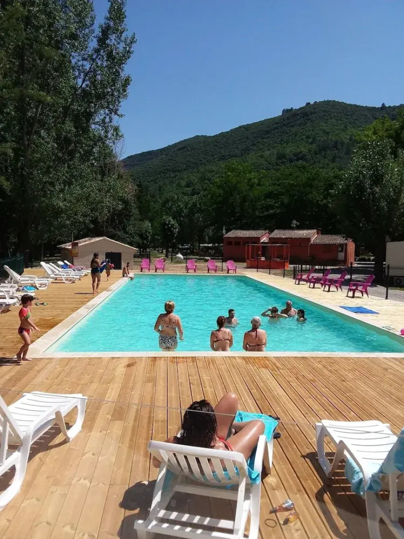 Camping La Berge Fleurie