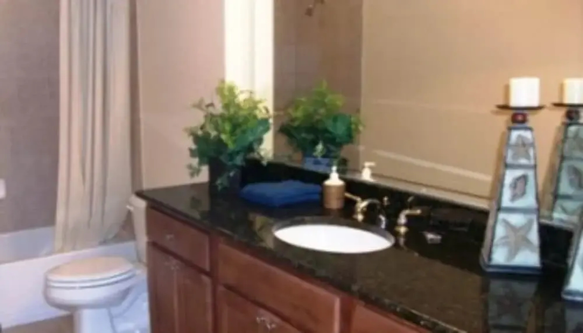 Gorgeous views - 3 BR 3 BA - Sanibel 304