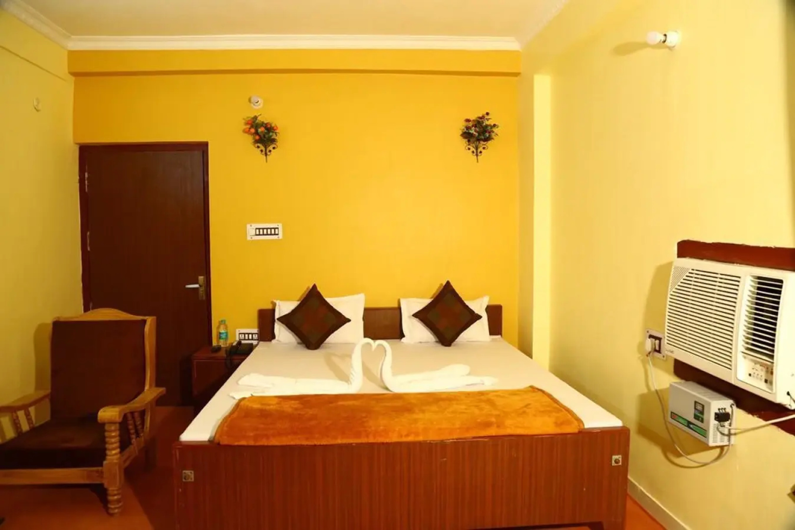 Hotel S.S Exotica