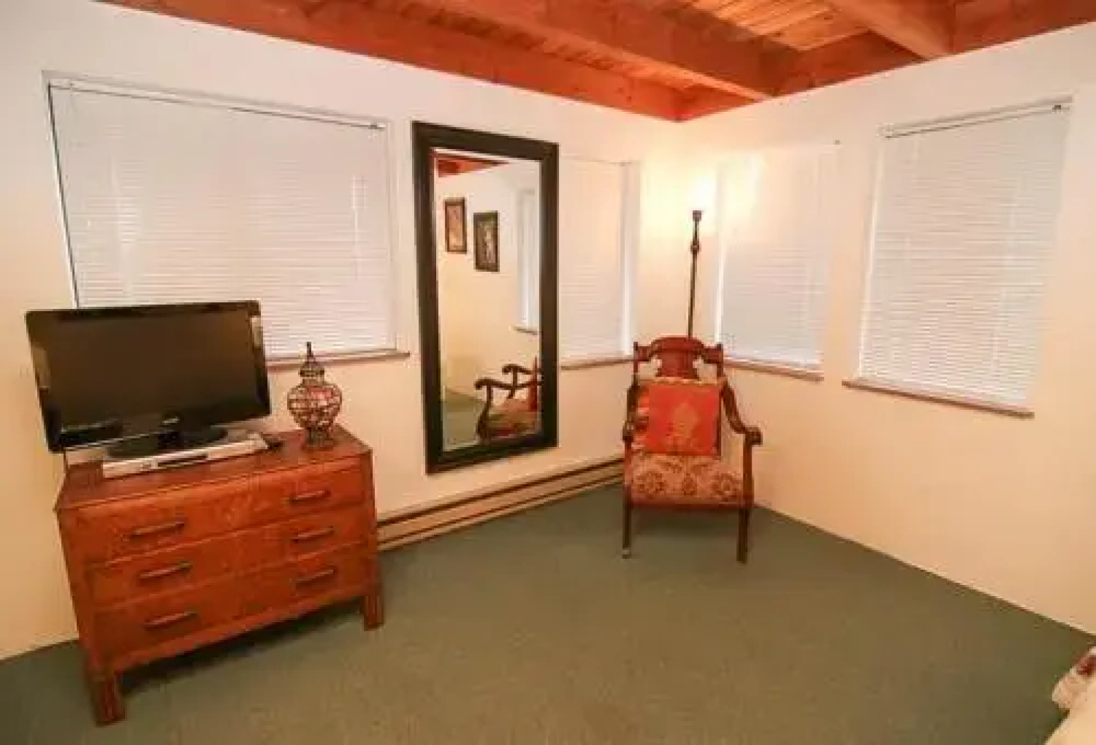 1058 Beach (MCA 59)