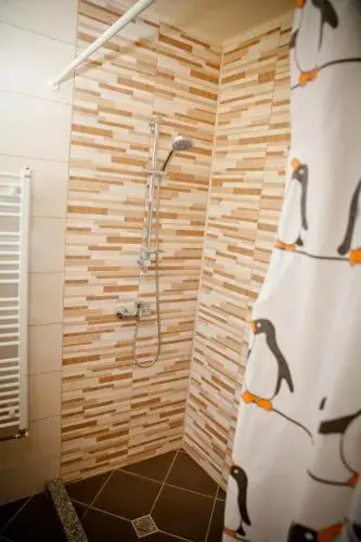 Conacul de sub munte