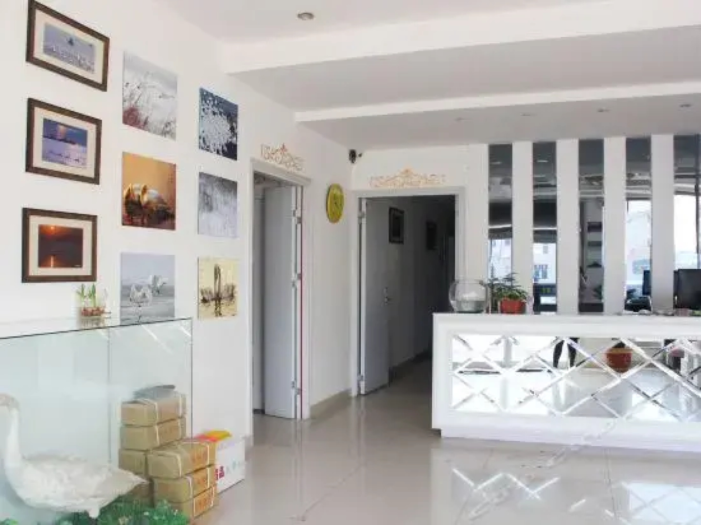 Rongcheng Youdu Express Hotel (Swan Lake Shop)