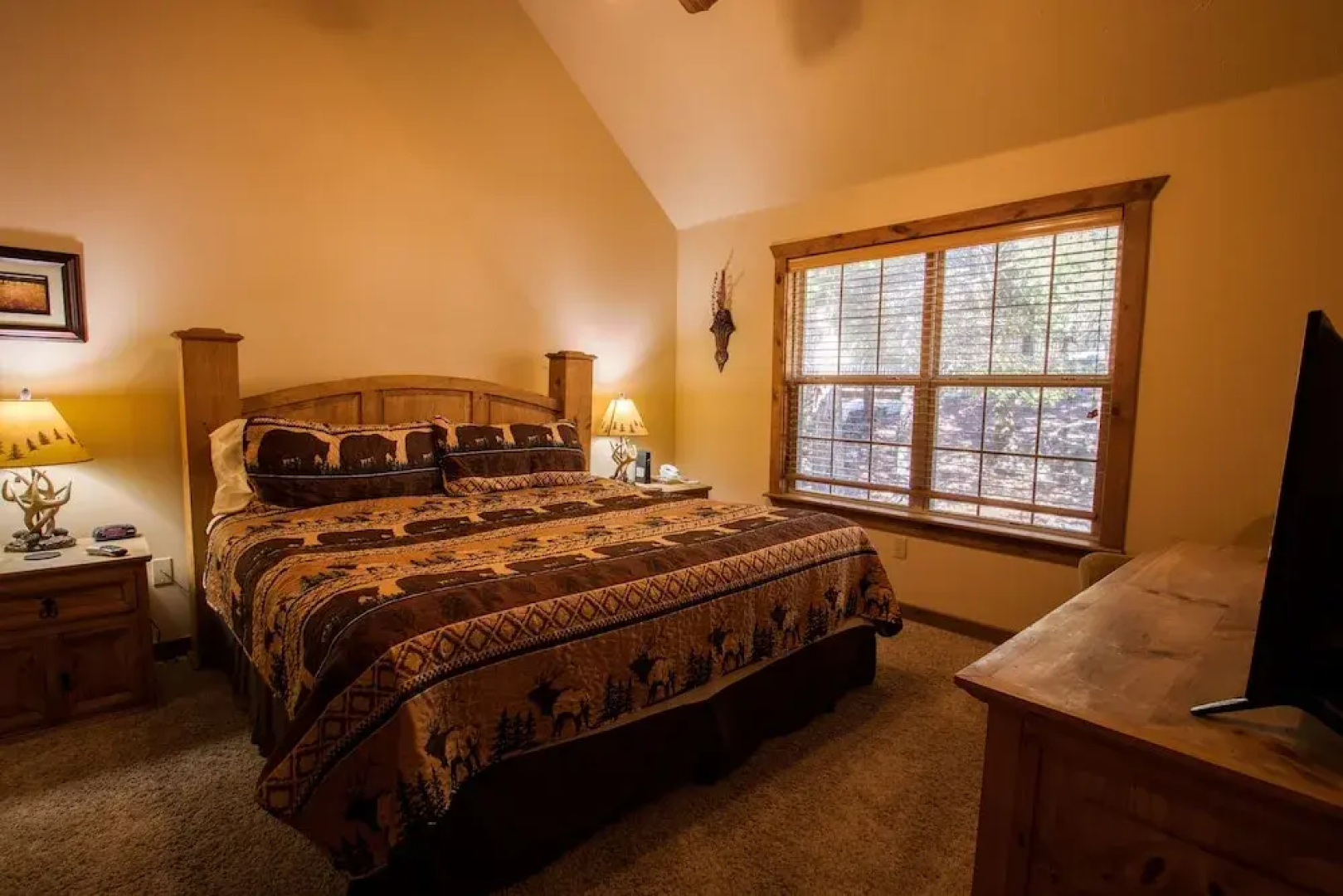 Lazy Pines Lodge by RedAwning