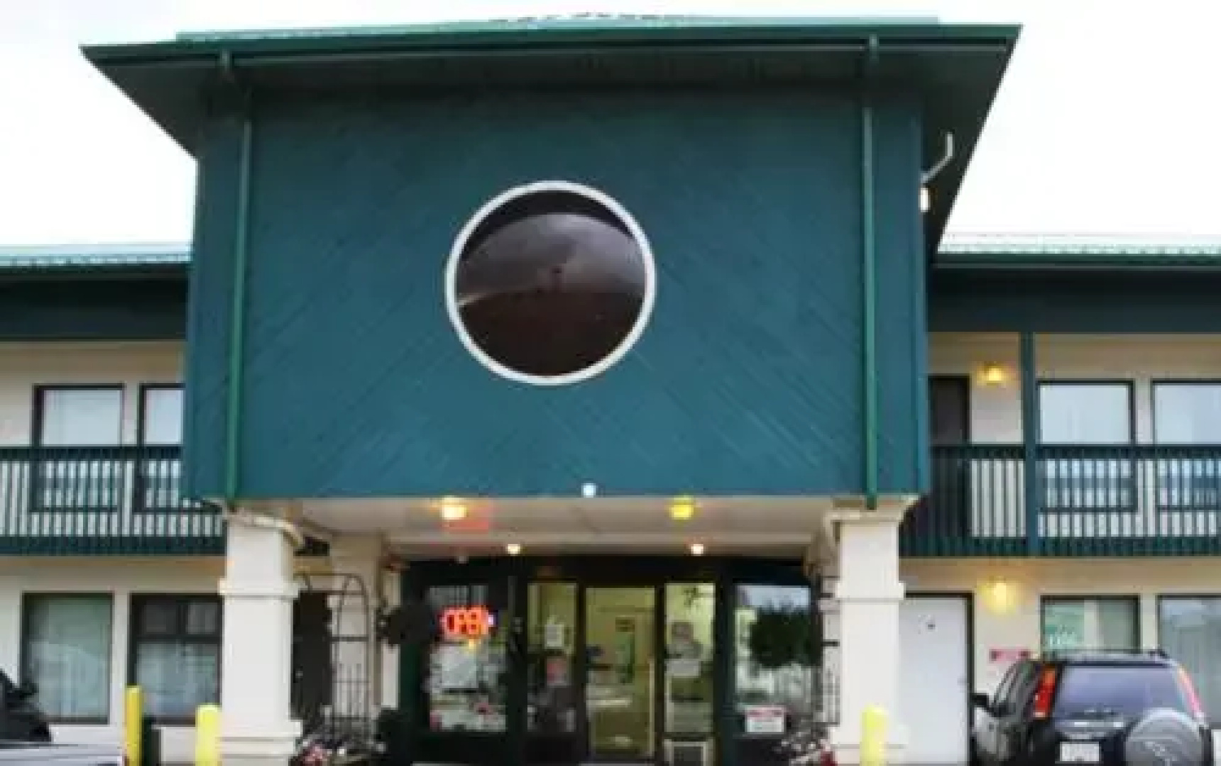 Good Knight Inn