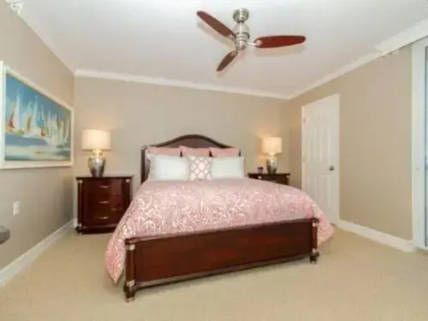 Beautiful Condo with Breathtaking Sunset Views by RedAwning