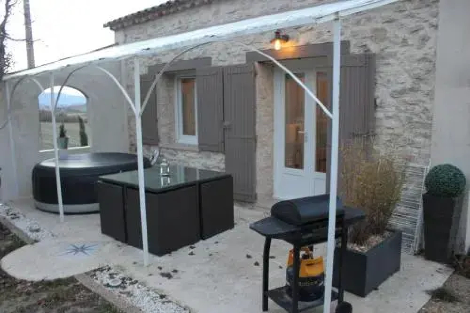 Au Coin Joli