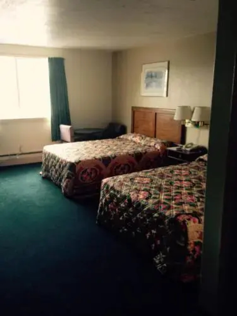 Budget Inn Jamestown Falconer