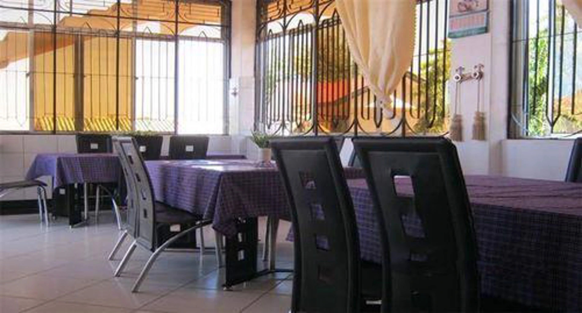 Mahale Classic Lodge