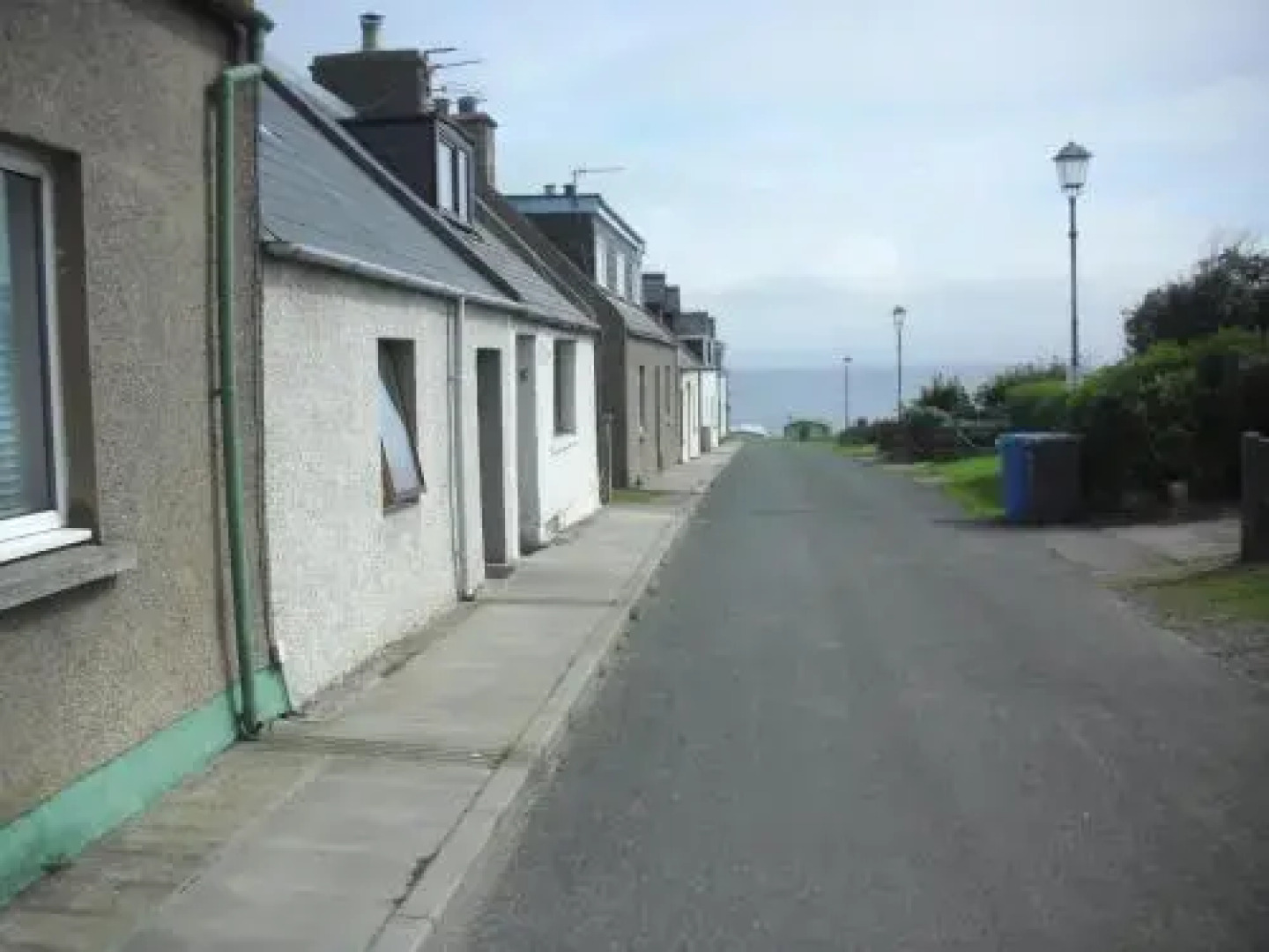 Seaside Holiday Cottage Embo