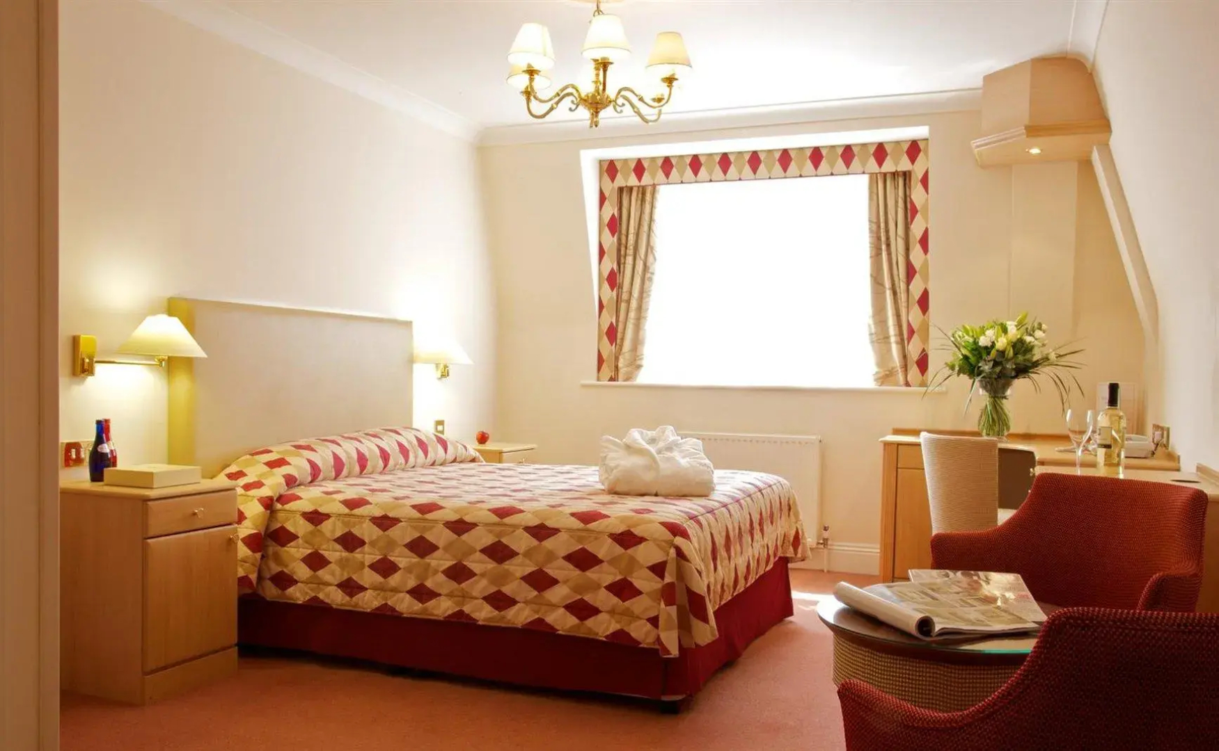 Walton Cottage Hotel