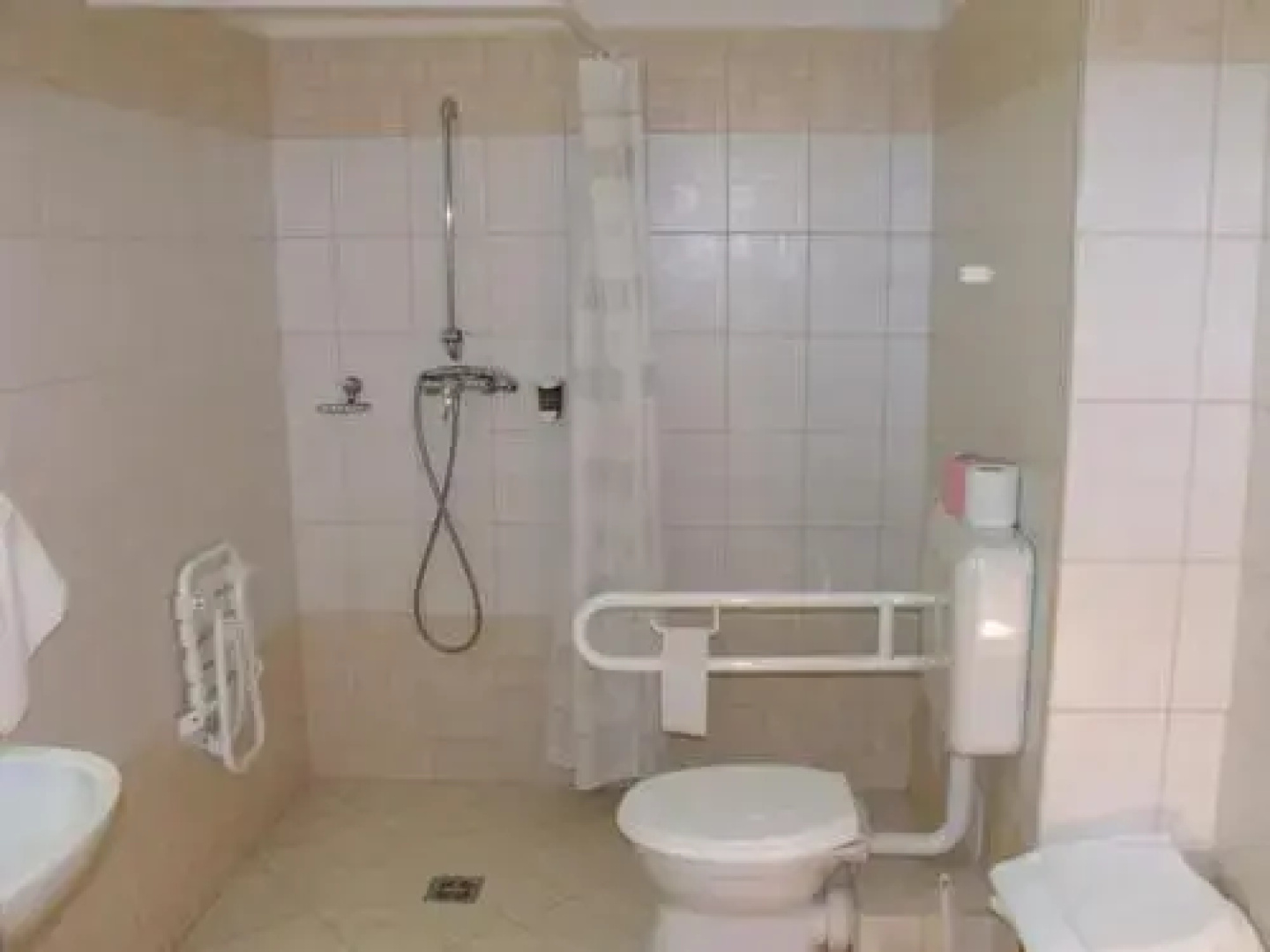 Liget Hotel