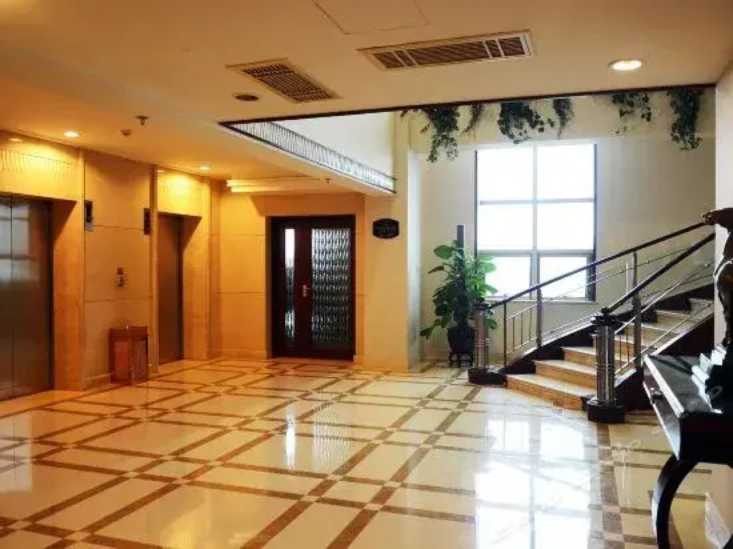 Xinzhou Hotel