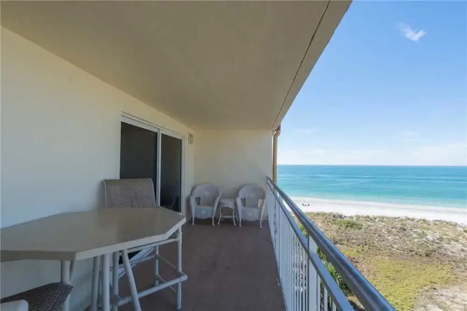 515 Madeira Norte Condo