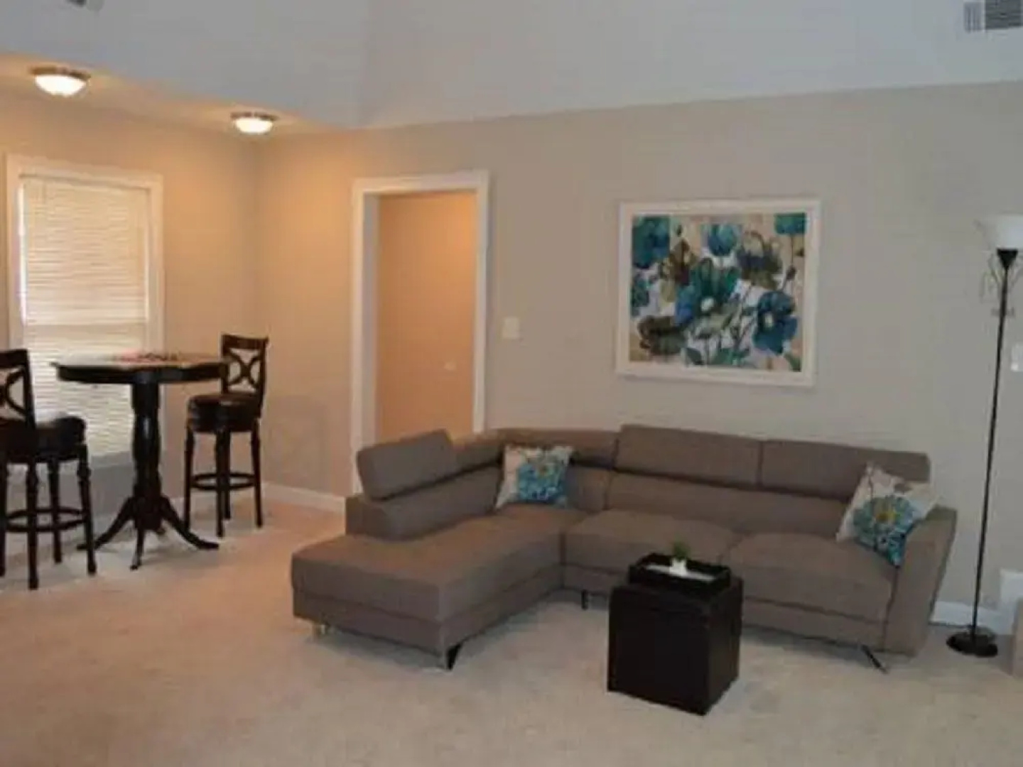 Opis Realty - Custom Metro Atlanta Home