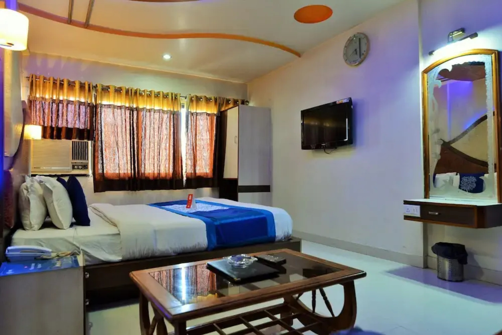 OYO 1389 Hotel Relax Inn