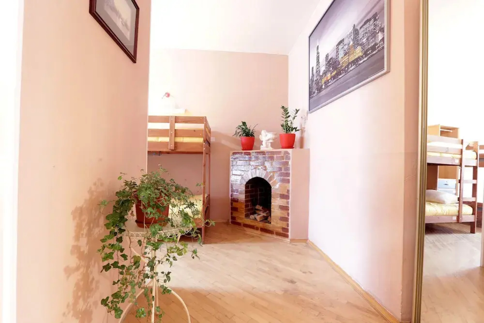 Aura Hostel