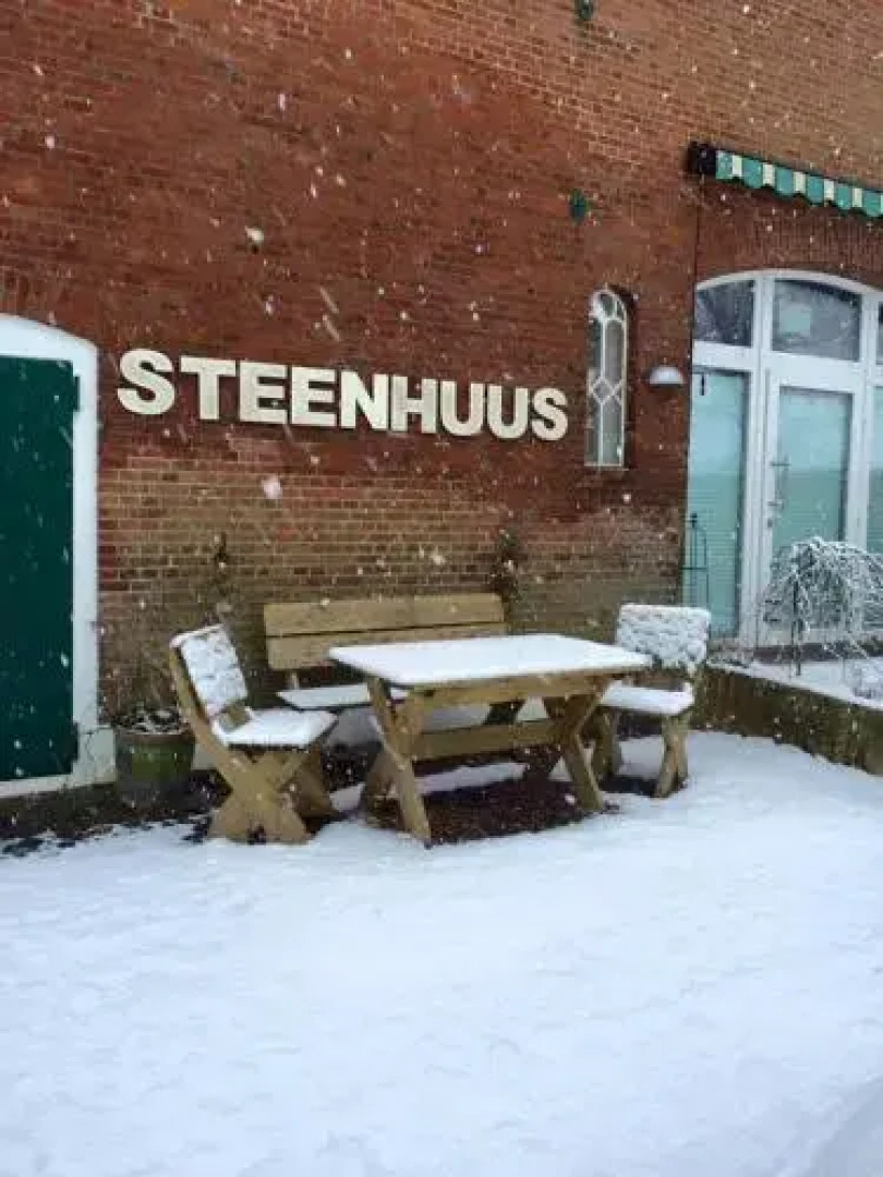 Steenhuus