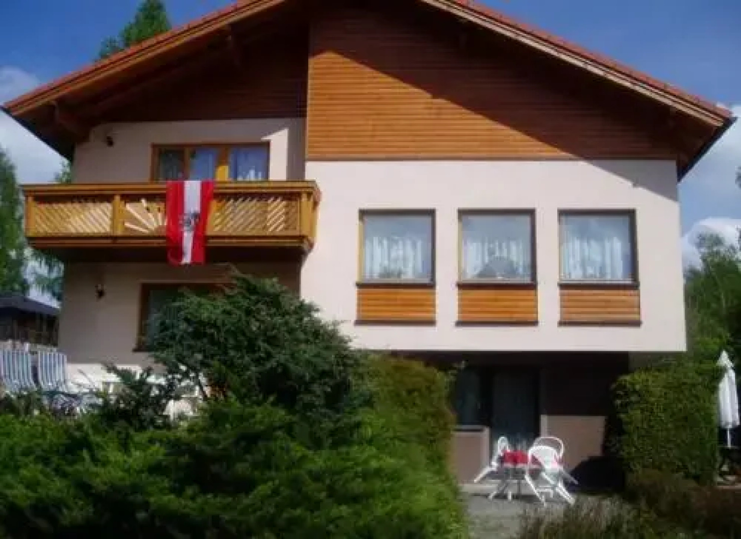 Gï¿½stehaus Tropf