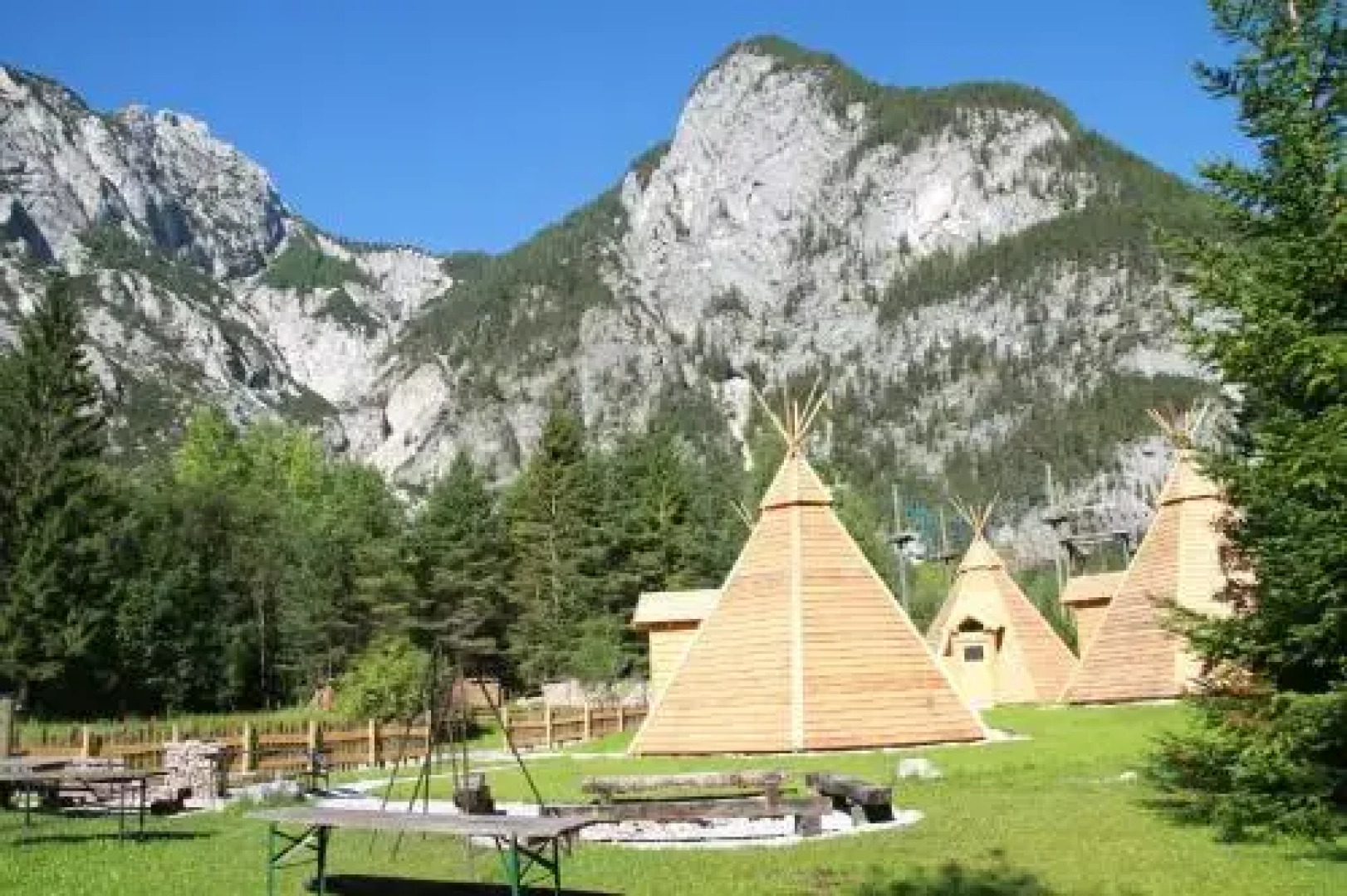 Tipi Dorf Gröbming