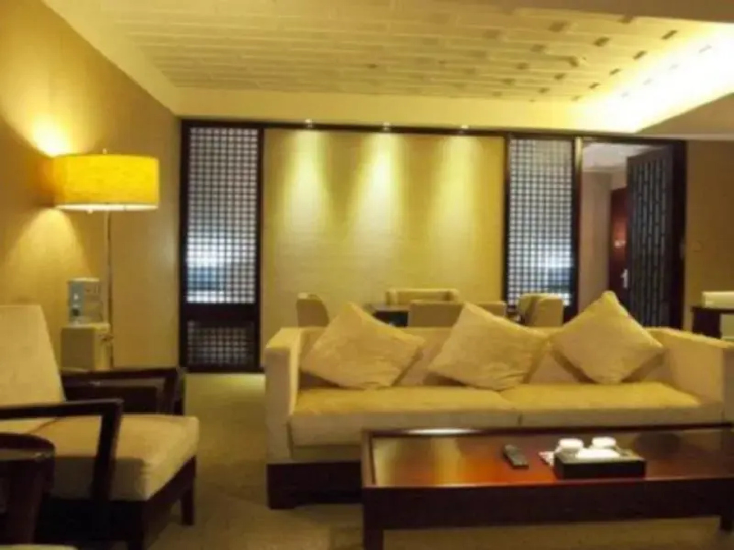 Biway Fashion Hotel - Puyang Daqing Road