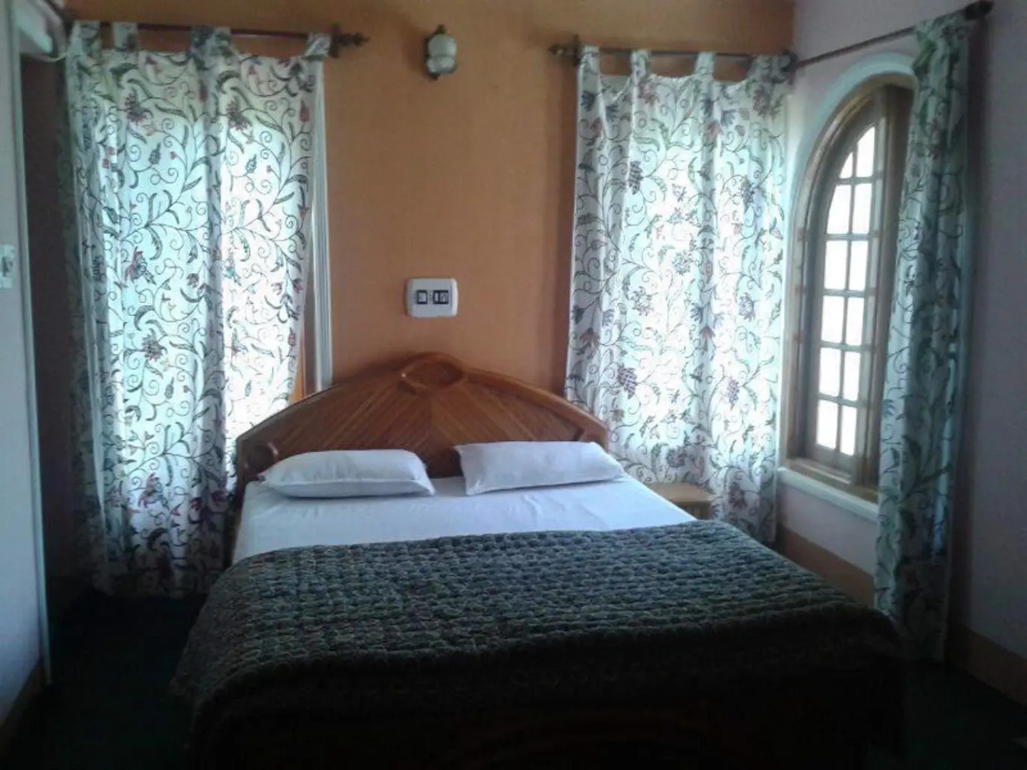 Asif Guesthouse
