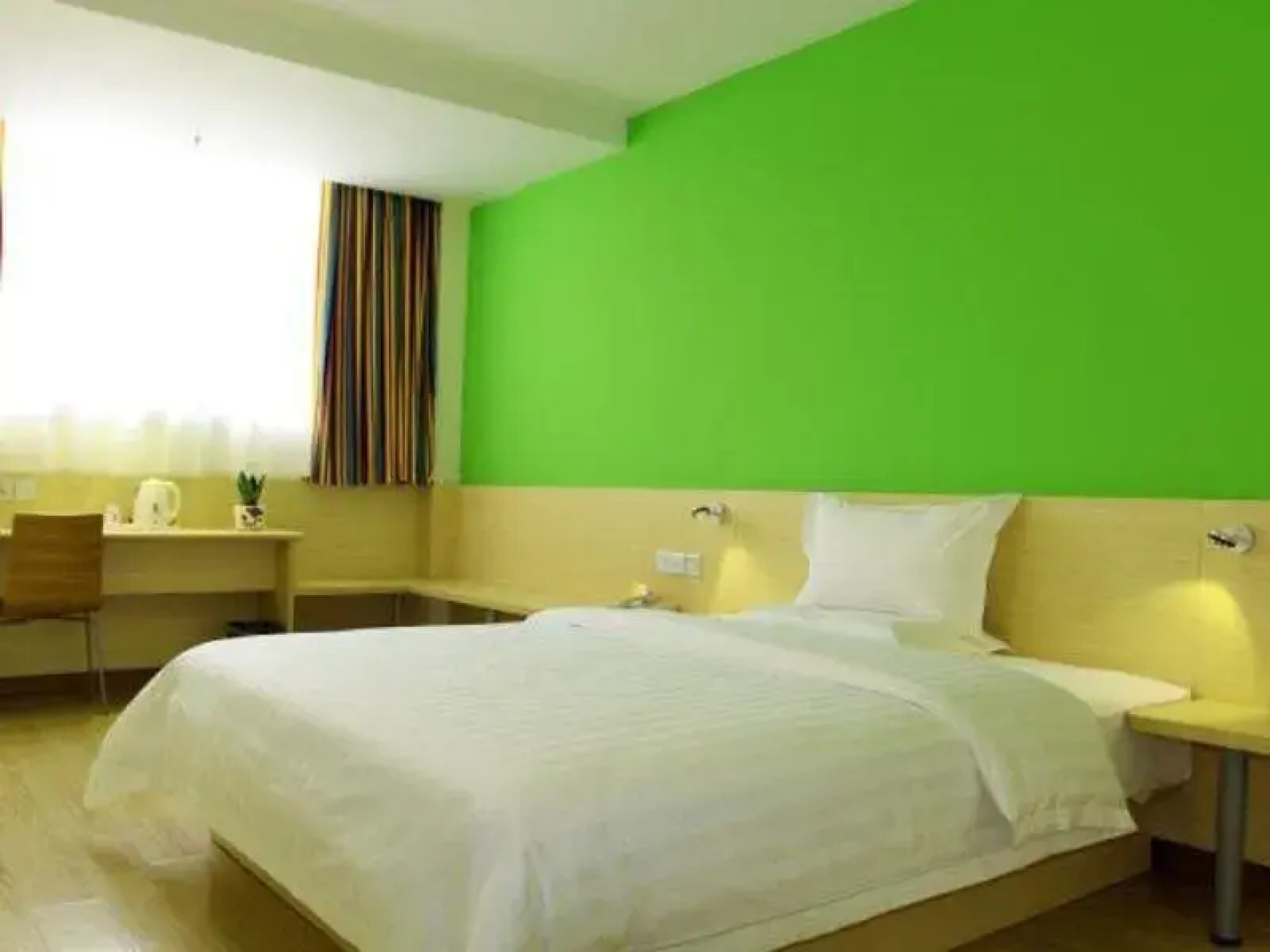7 Days Inn Dongguan Houjie Coach Terminal Branch