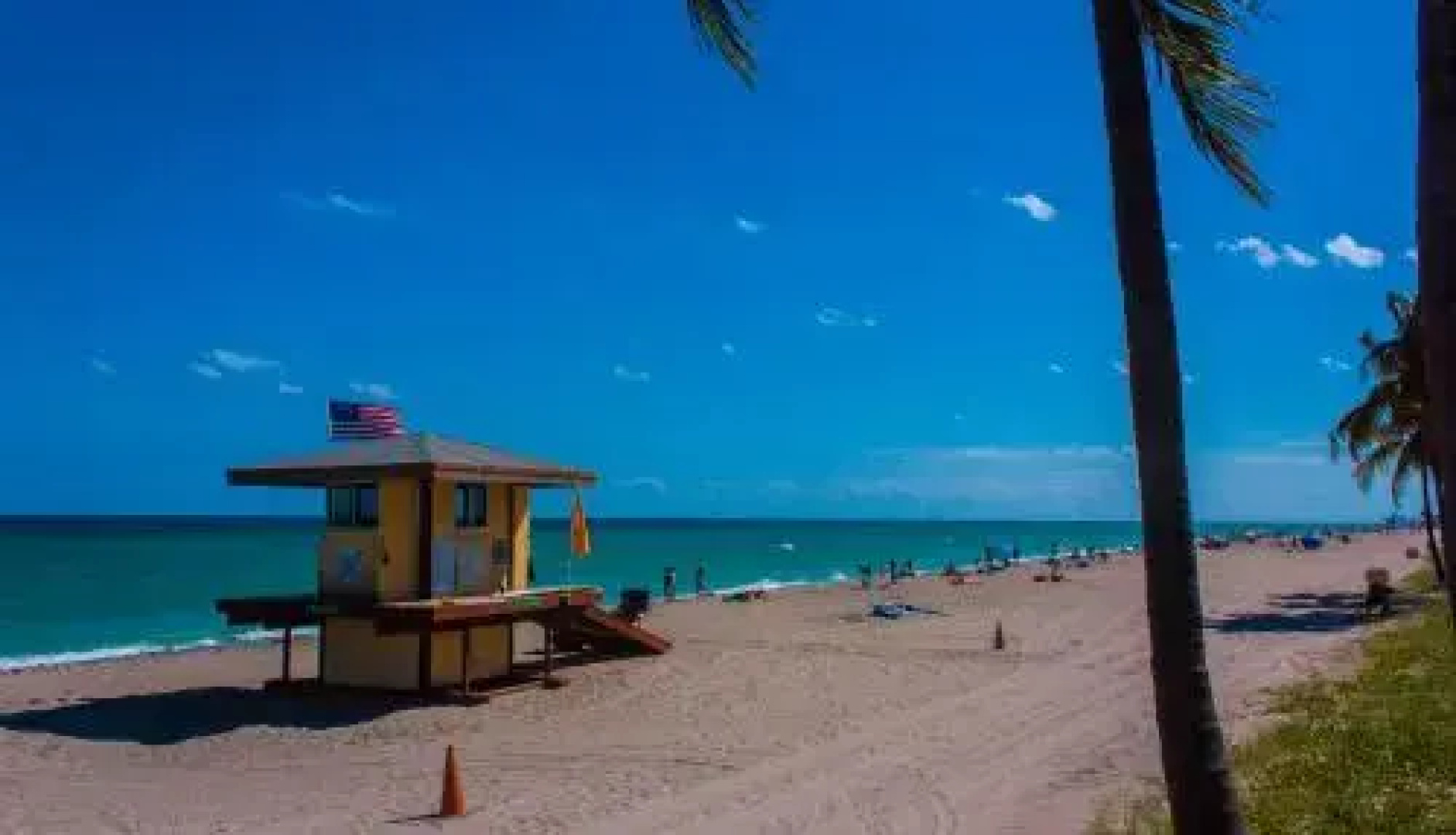 10StepsToTheBeach Hollywood Rentals by Owner