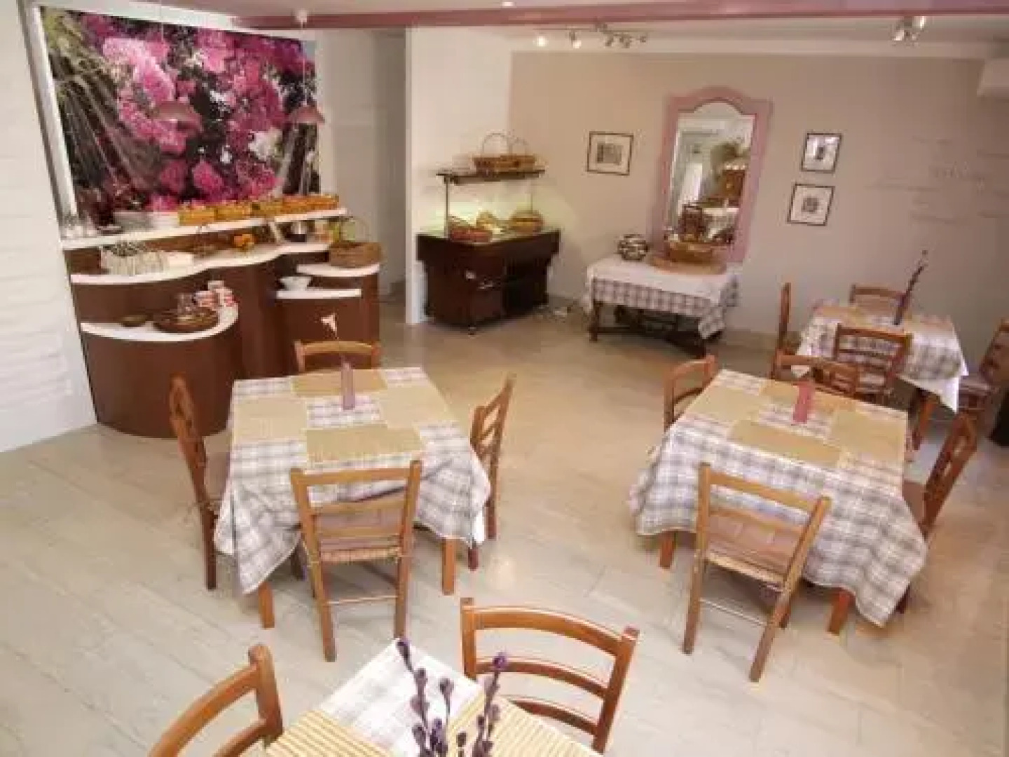 Bed&Breakfast Saturn