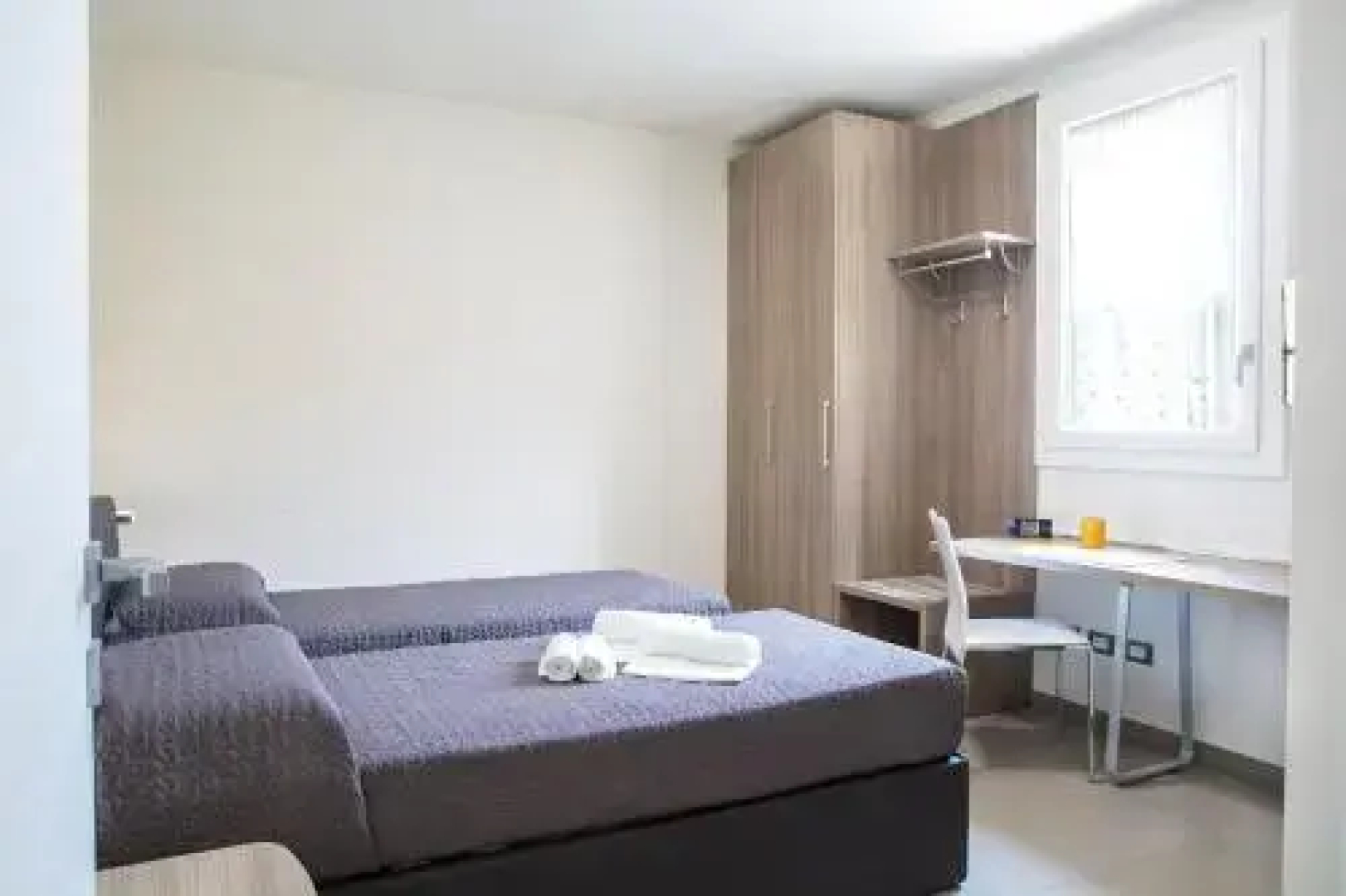 Reno Bed  Breakfast