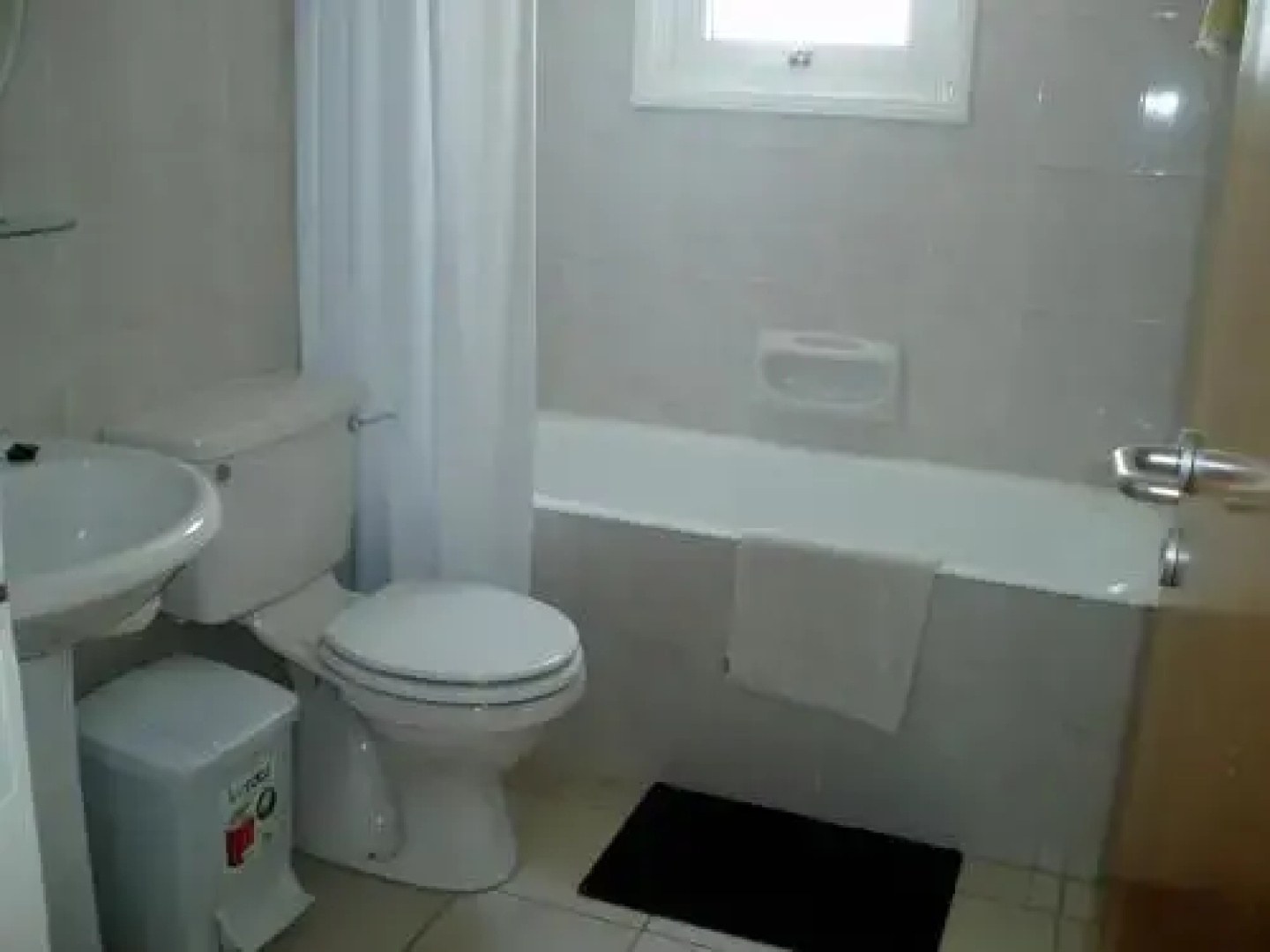 Agora 4 villa