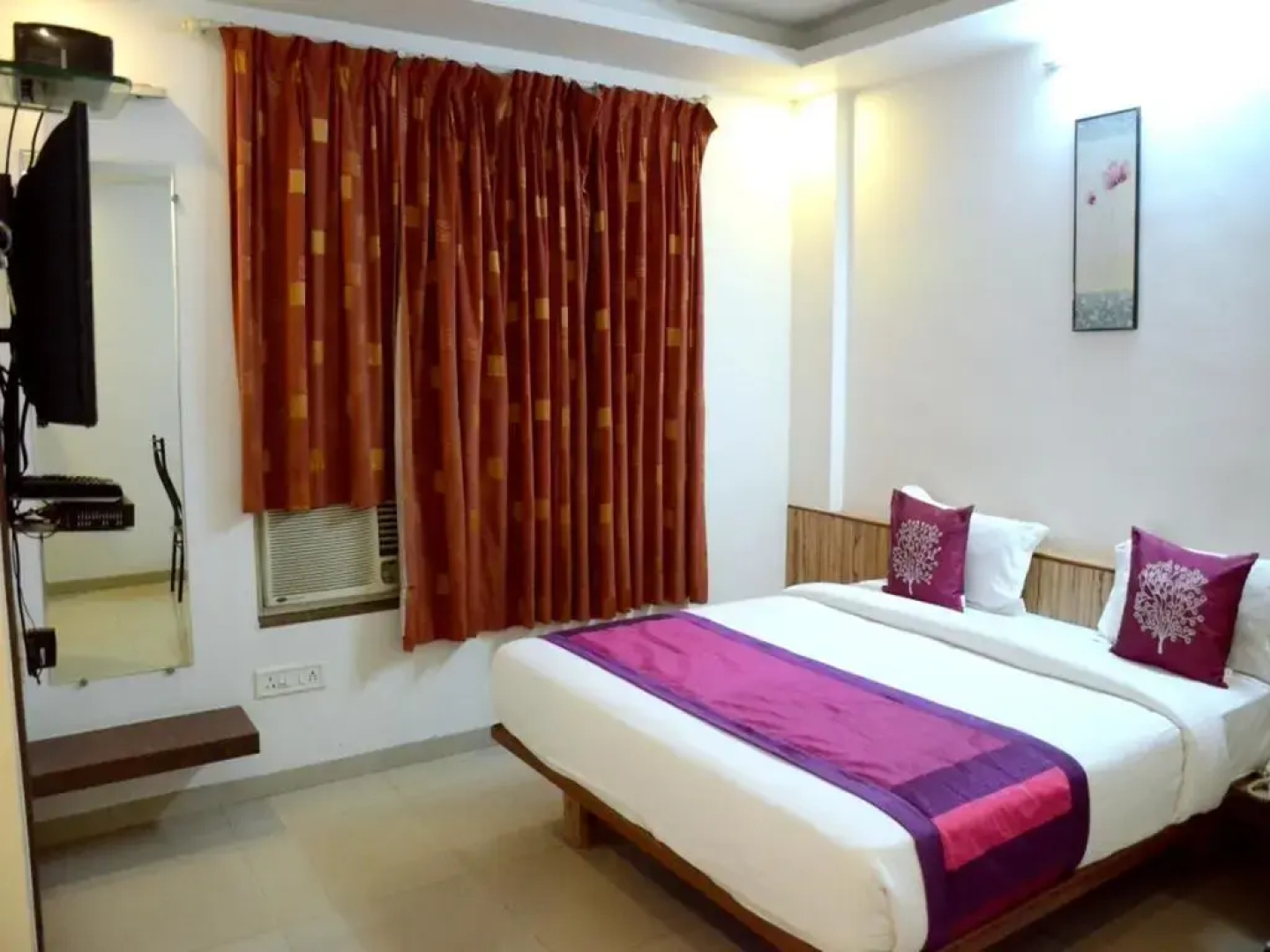 OYO Rooms Sambhaji Nagar Near Thermax Pimpri