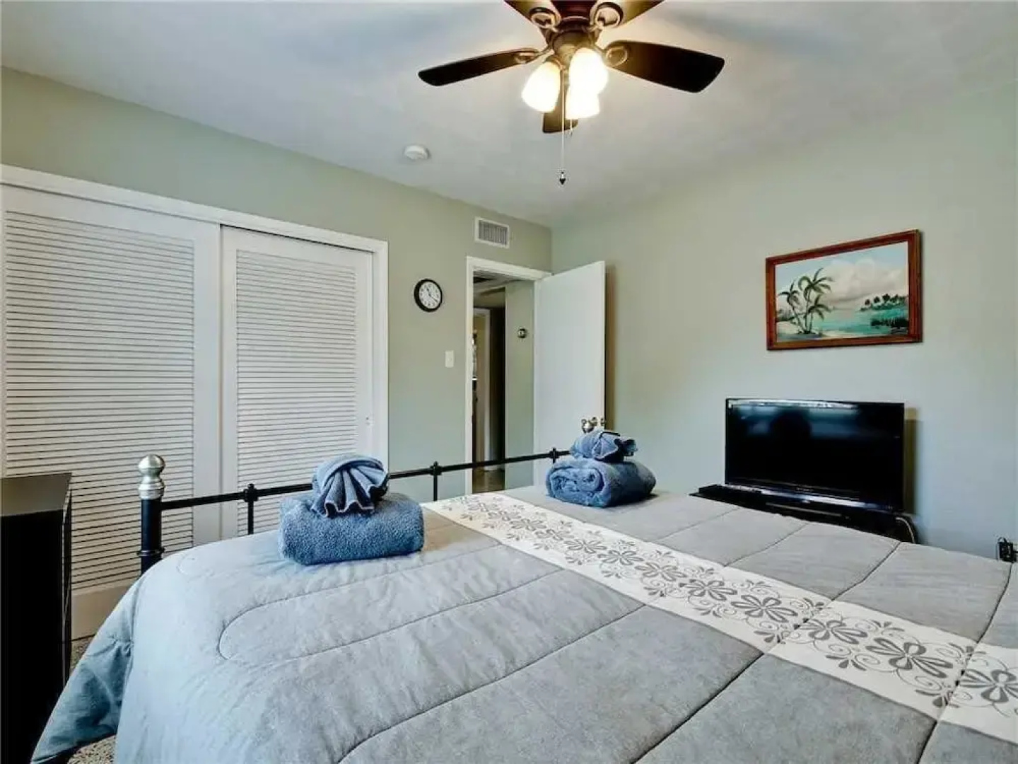 Venice Harbor 604 - One Bedroom Home