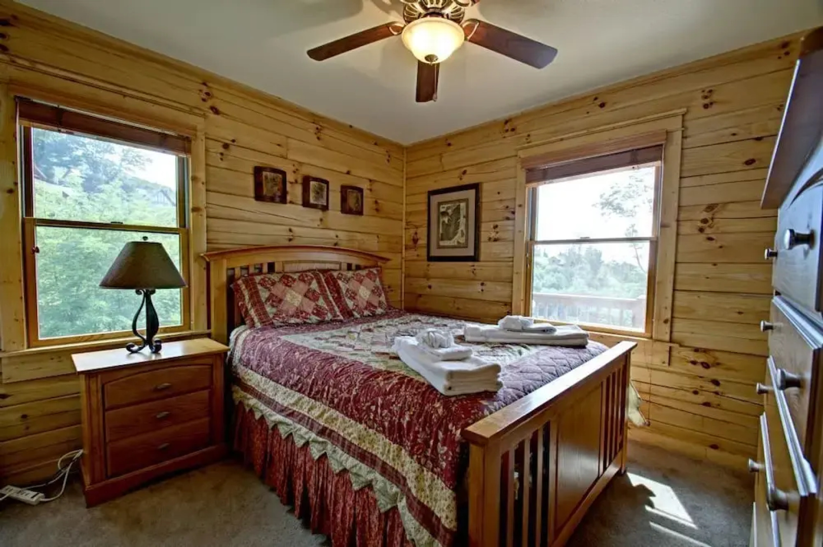 Flatlanders' Retreat - 4 Br Cabin