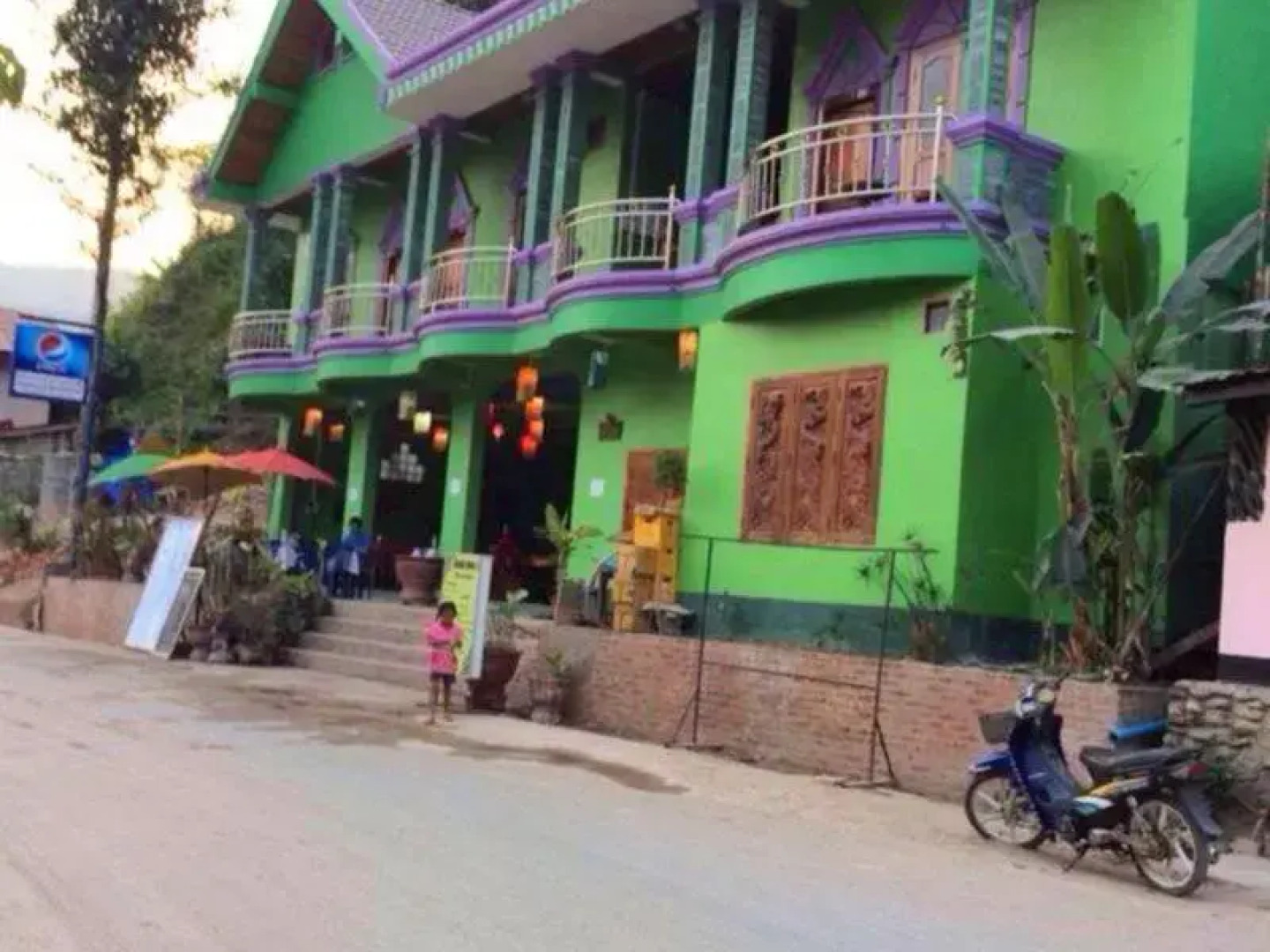 Phonemany Guesthouse