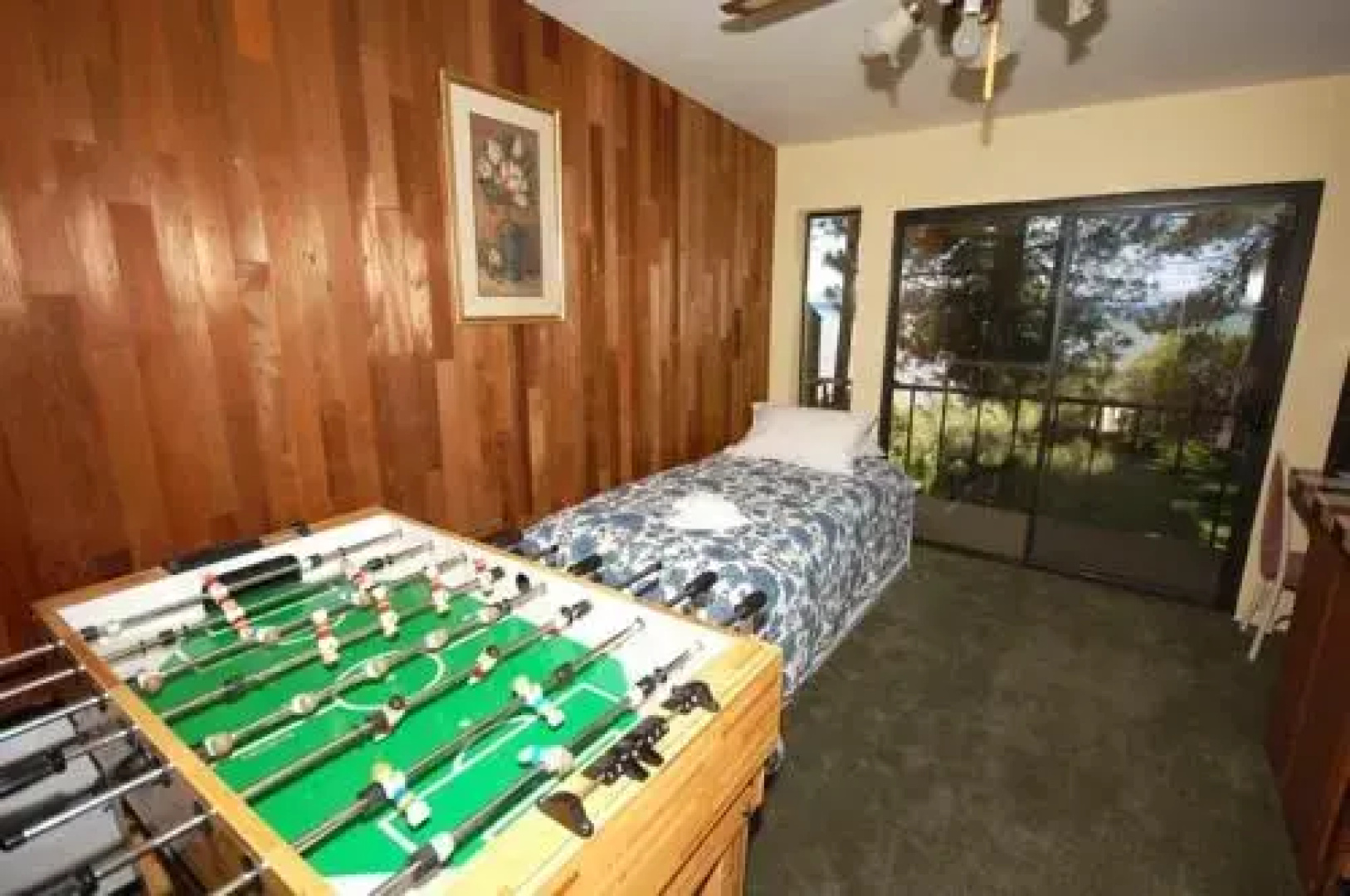 Lakeview Avenue Holiday home