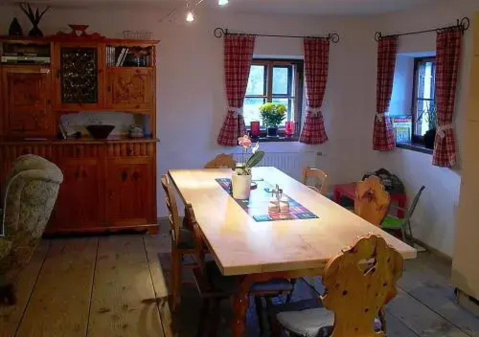 Alter WIrt First Floor Apartment