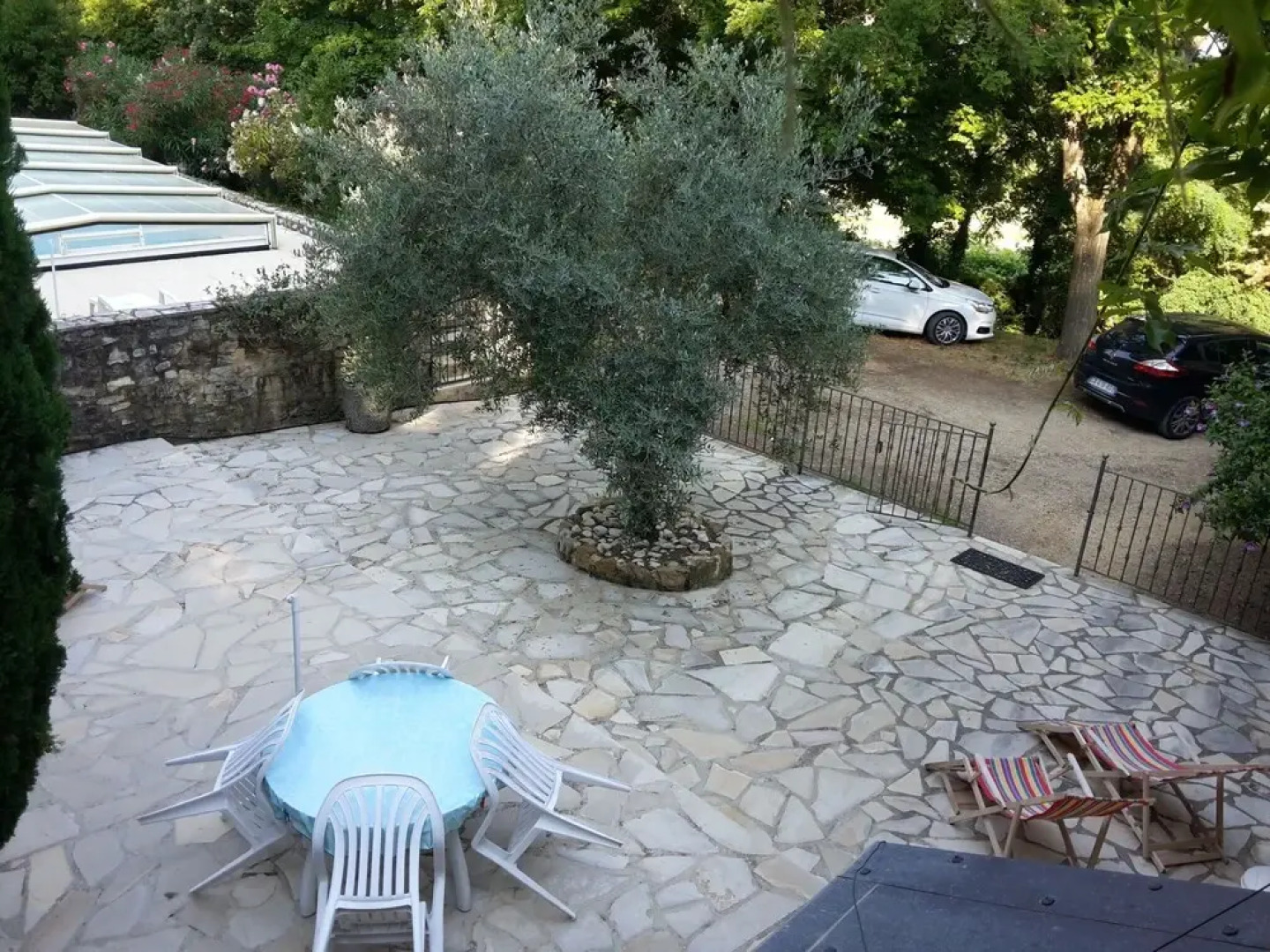 Snug Farmhouse in Provence-alpes-riviera With Swimming Pool