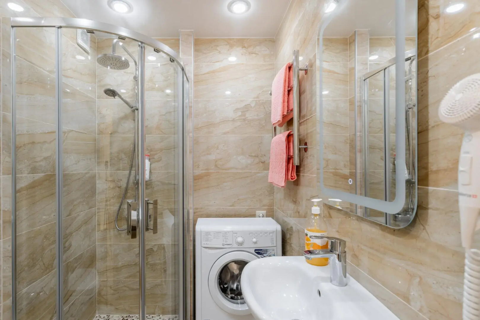 На Сутки на улице Урицкого 2