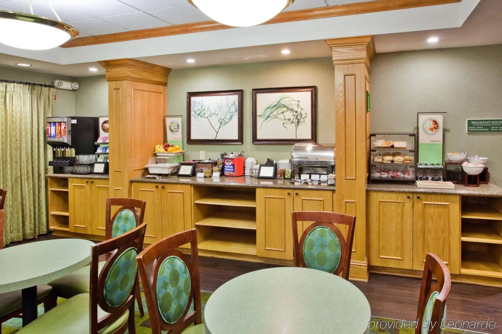 Holiday Inn Express & Suites Atlanta Buckhead by IHG